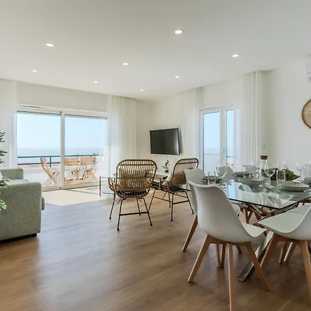 Vista Mar - 4 Bedroom - Sea View Daire *