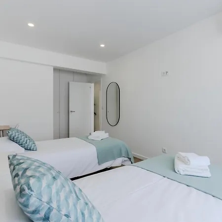Vista Mar - 4 Bedroom - Sea View דירה *